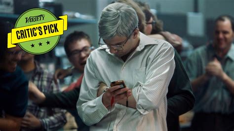 'BlackBerry' Review: Glenn Howerton Steals This Rowdy Tech .